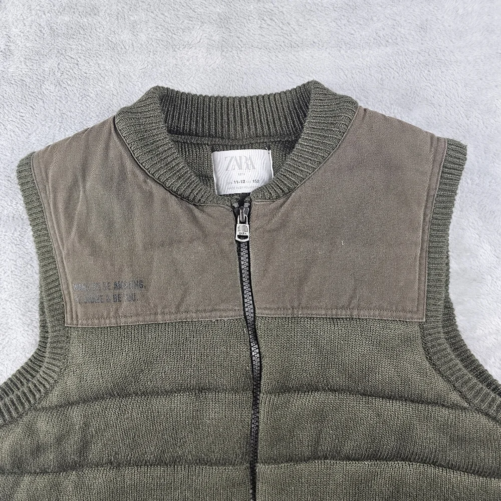 Zara Kids Zip Up Knitted Vest Size 11-12 Years Green
